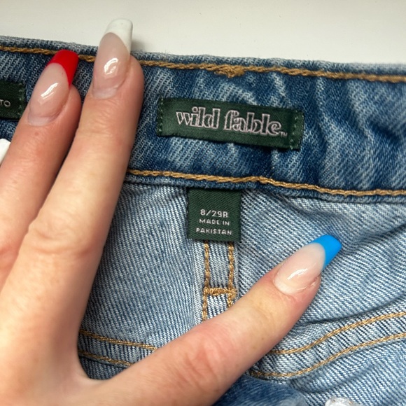 Wild Fable “Happy” Medium Wash High Rise Mom Jean Shorts - Picture 4 of 4